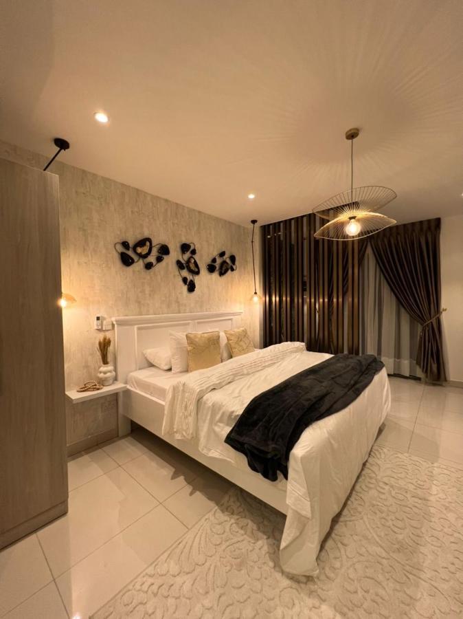 The Lennox Luxury Apartment Accra Esterno foto