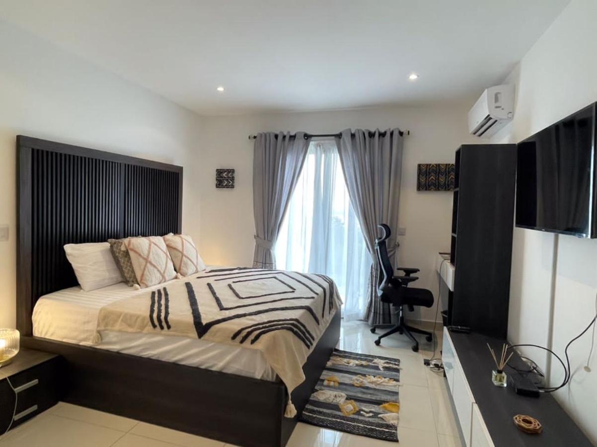The Lennox Luxury Apartment Accra Esterno foto