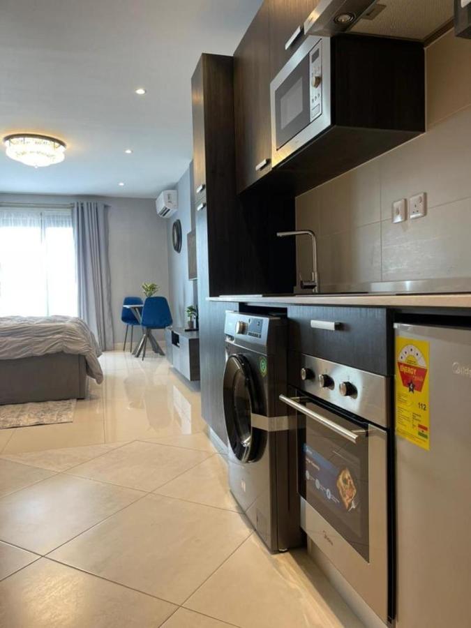 The Lennox Luxury Apartment Accra Esterno foto